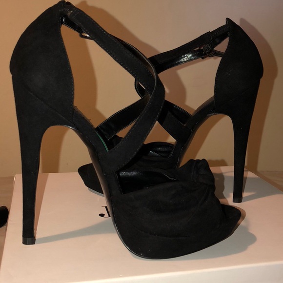 NWOT JustFab Strappy Black Heels - Picture 4 of 4